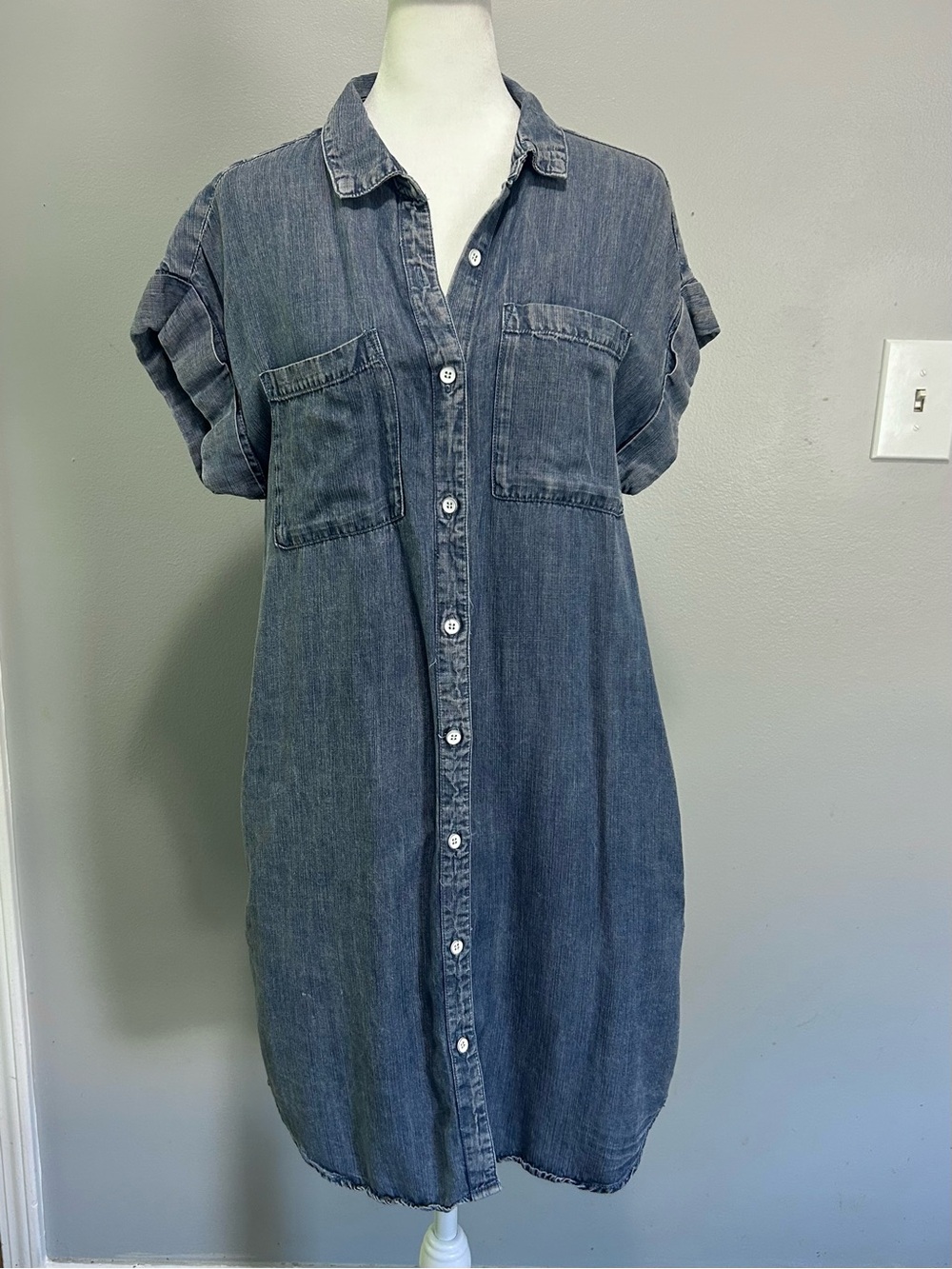 Velvet Heart Washed Denim Tencel Shirt Dress w pockets button front soft draping